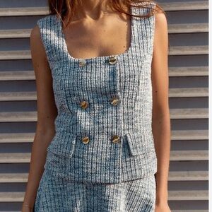 Zara Blue and White Textured Sleeveless Top